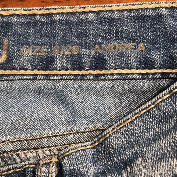 Code Bleu Andrea Bermuda Denim Shorts - Picture 5 of 10